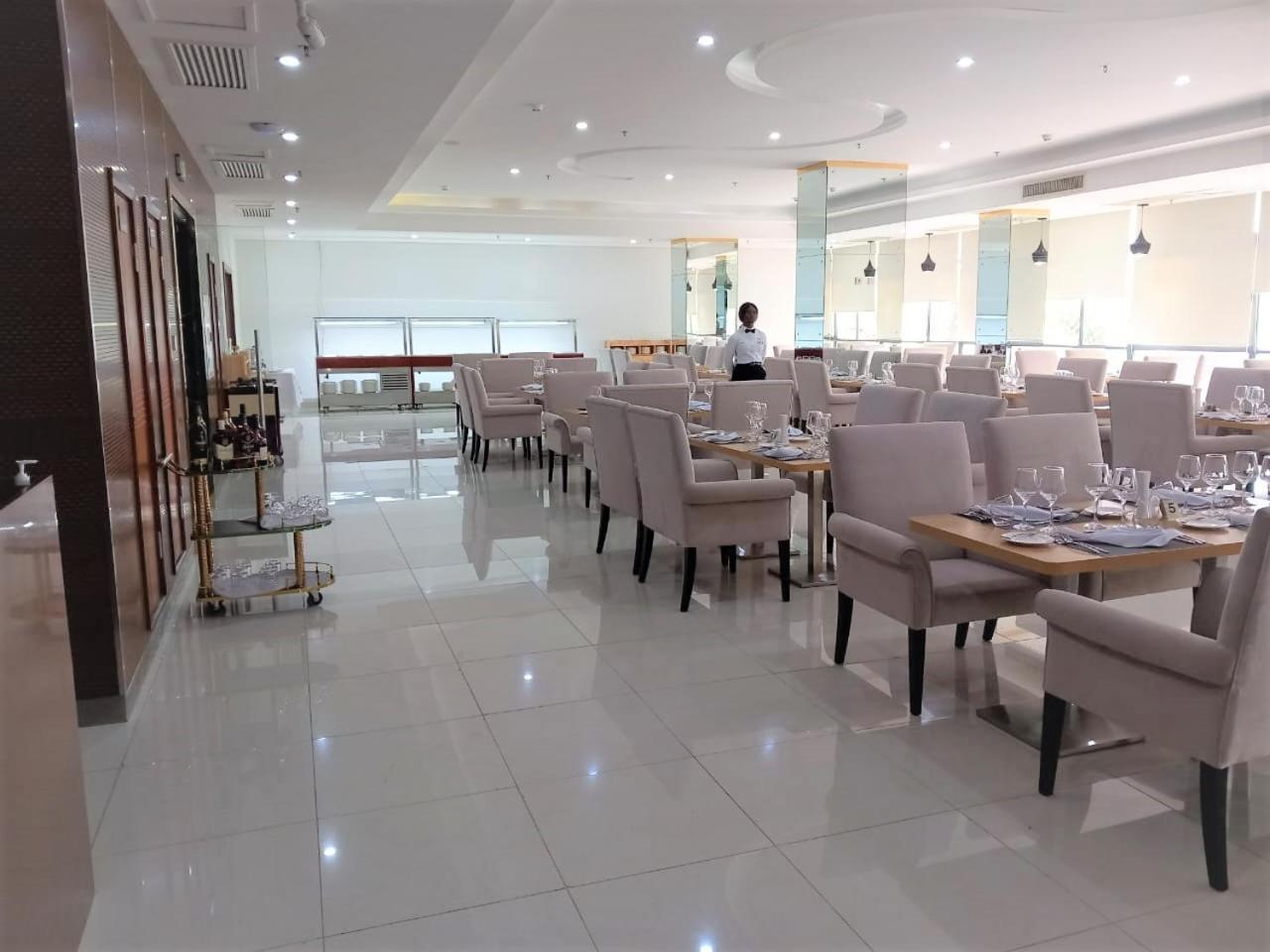 Hotel Express Luanda Eksteriør bilde