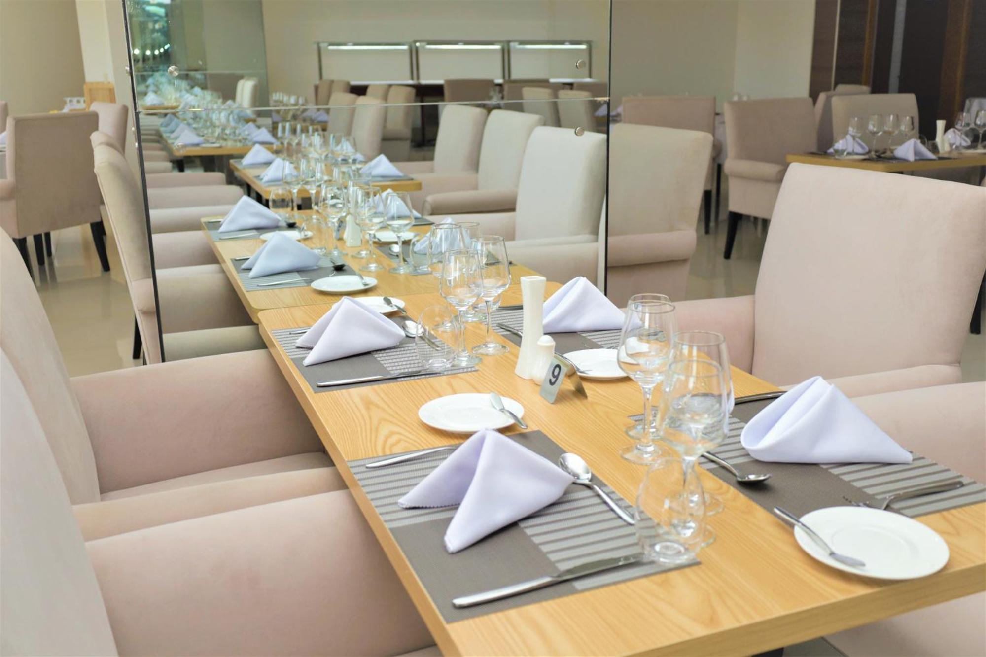 Hotel Express Luanda Eksteriør bilde