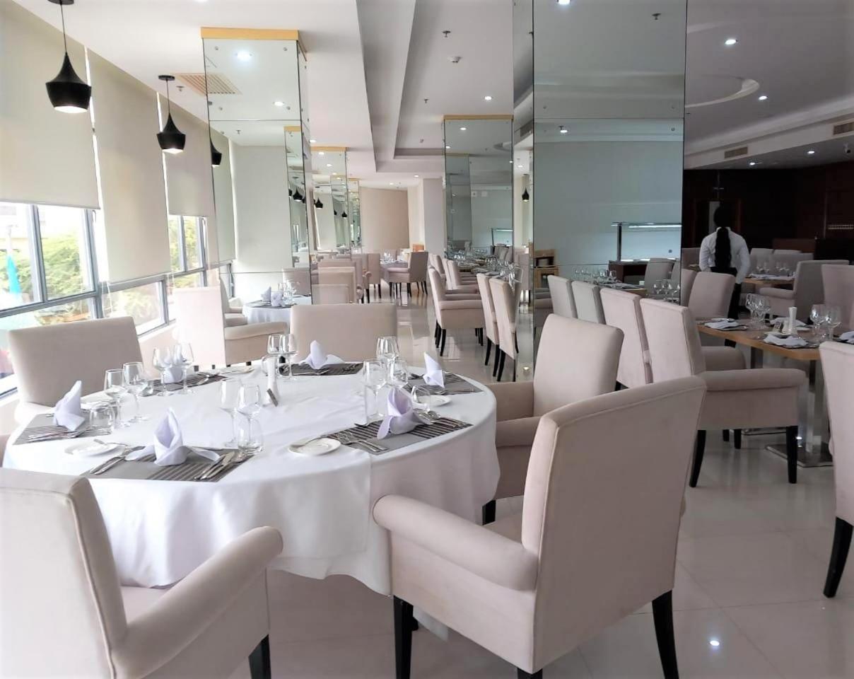 Hotel Express Luanda Eksteriør bilde